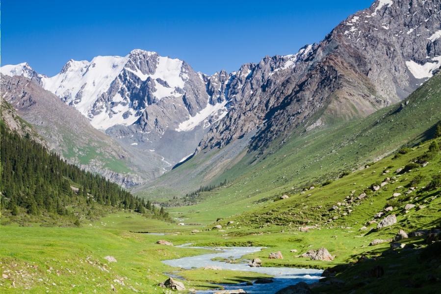 Voyager sur la Route de la Soie au Kirghizistan